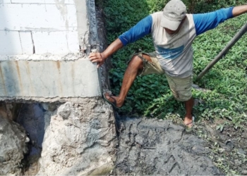 Limbah PTCF Diduga Cemari Irigasi