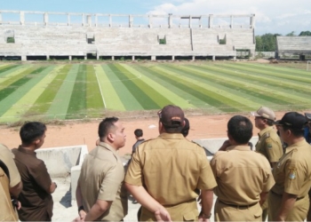Kaji Sejumlah Proyek Mangkrak