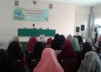 Tangkal Sikap Radikal di Kalangan Mahasiswa, FITK IAIN Syekh Nurjati Cirebon Selenggarakan Stadium General