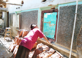 Kebakaran, Anak Kejebak di Toilet