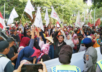 Ancam Demo Besar bila Kuwu Terpilih Dilantik