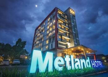 Gunakan Kostum Bertema British Akan Jadi Pengalaman Mengesankan Pesta Malam Pergantian Tahun di Metland Hotel Cirebon