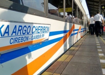 AC Bermasalah, PT KAI Minta Maaf