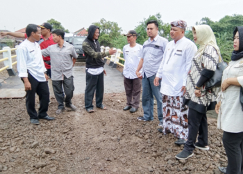 Komisi III DPRD Kabupaten Cirebon saat sidak