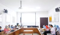 KOMISI III DPRD Kota Cirebon rapat bersama Dinas Kesehatan membahas rencana kerja dalam menghadapi Covid-19
