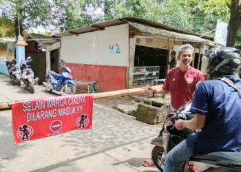 CIKUYA Tutup Pintu Masuk