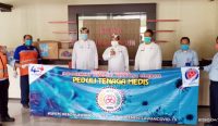 Indocement Palimanan Cirebon Berbagi Alat Kesehatan