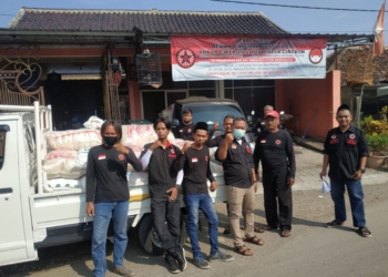 DPP AMPAR Bagikan 1.700 Kantong Beras
