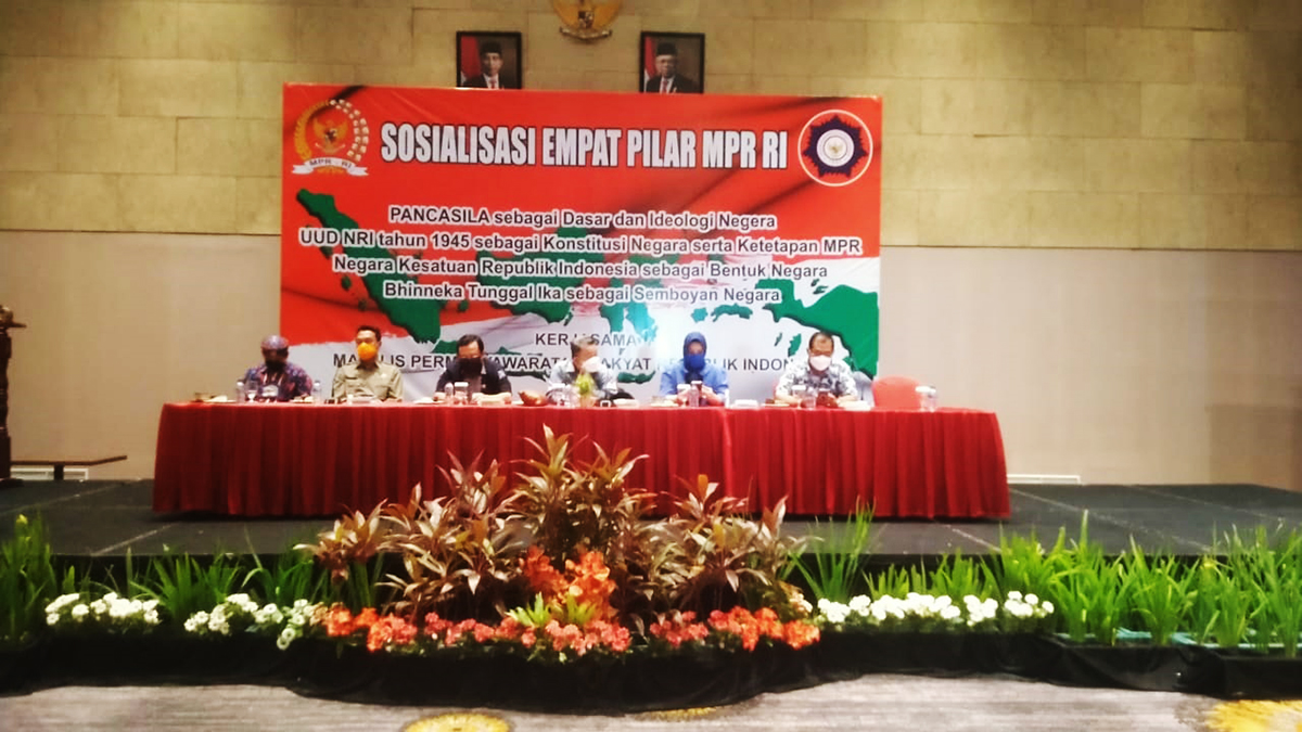 Sosialisikan Empat Pilar Kebangsaan, MPR Ajak Kuwu se-Kabupaten Cirebon Pahami dan Sosialisasikan ke Masyarakat 1