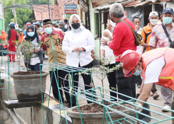 PKT Untungkan Warga Setempat