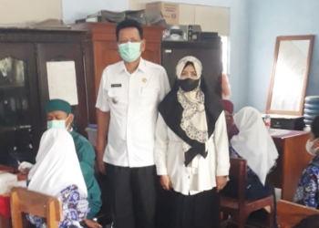 Kepala SMPN 1 Jamblang Apresiasi Vaksinasi Kodim/0620