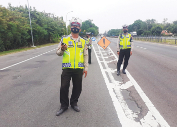 Satlantas Cirebon Kota Tindak Pelanggar Kecepatan di Tol Palikanci