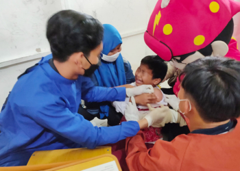 Boboiboy Hingga Transformers Hibur Anak-anak di Kota Cirebon Jalani Vaksinasi