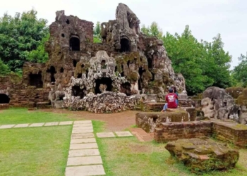 Selama Ramadhan Goa Sunyaragi Tetap Beroperasi