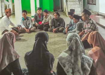 PK MATAN IAIN Cirebon Sowan ke Kiai Buntet Pesantren