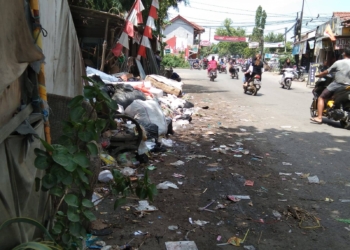 Tumpukan Sampah Meningkat Drastis Pascalebaran