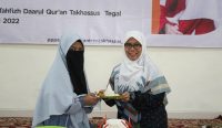 5 Kilas Foto Quran Suara Cirebon