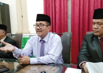 Bupati-Cirebon-Imron-Bersama-Hendra-Nirmala-dan-Hilmi-Rivai