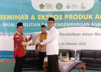 Balitbang Gandeng IAIN Cirebon Gelar Seminar dan Ekspos Produk Akademik