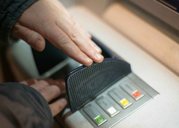 Info Penting Penipuan Pinjol dengan Modus Salah Transfer ke Nomor Rekening