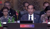 Presiden Jokowi Membuka KTT G20 di Nusa Dua, Bali, Diapit Dua Srikandi Indonesia, Ini Pidato Lengkapnya