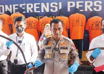 Perang Antar Geng di Cirebon, 1 Orang Tewas Mengenaskan di Bawah Fly Over Cipali Ciwaringin, Tujuh Remaja Terduga Pelaku Ditangkap