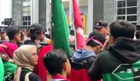 Dinilai Tidak Transparan Seleksi Anggota PPK, Mahasiswa Demo KPU Majalengka