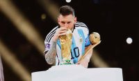 Juara Piala Dunia 2022 Qatar, Messi Disambut Tujuh Juta Lautan Manusia, Buenos Aires Pecah di Obelisk