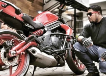 MAKIN GARANG! Cecep Ganti Motor di Preman Pensiun 8 ? Harganya Ratusan Juta, Ini Spesifikasi dan Merknya