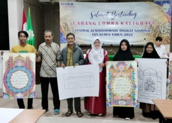 Ikuti Lomba Kaligrafi di IAIN Kudus, Mahasiswa IAIN Cirebon Gondol 2 Juara