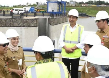 GAWAT! Bupati Indramayu Nina Agustina Diancam Presiden Jokowi