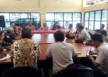 Audensi Berjalan Alot, Bangunan Liar di Kanci Cirebon Segera Ditertibkan 