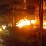 Foto: Kebakaran Pabrik Kasur - Suara Cirebon