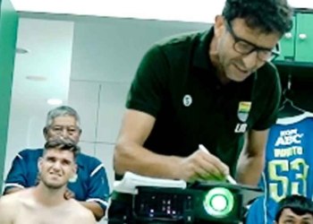 Prediksi Line Up Persib Bandung Vs Barito Putera, Luis Milla Putar Otak Tanpa 3 Pilar Depan