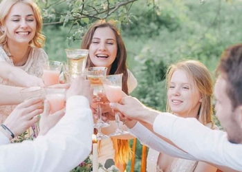 Reuni Ternyata Bisa Perpanjang Umur dan Menambah Kecerdasan, Begini Alasannya