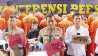 Sebulan Polresta Cirebon Ungkap 12 Kasus Pencurian, Amankan 24 Tersangka dan Barang Bukti 14 Unit Sepeda Motor