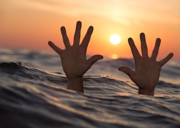 Ingin Evakuasi Mayat, Anggota Tim Basarnas Cirebon Gugur Tersedot Pusaran Air di Bendung Salamdarma Indramayu