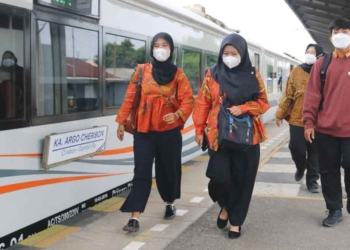 Tiket Kereta, Tarif Khusus PT KAI Daop 3 Cirebon, Ini Daftar Stasiun Tujuan dan Harganya