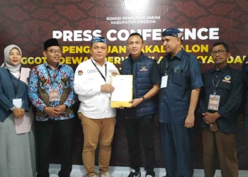 NasDem Kabupaten Cirebon Daftarkan 50 Bacaleg ke KPU 
