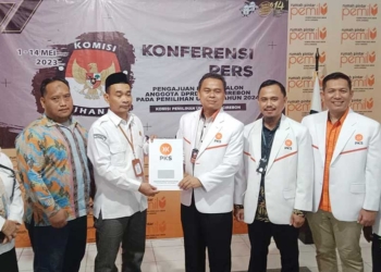 PKS Kota Cirebon Daftarkan 35 Bacaleg ke KPU