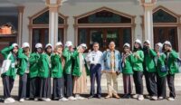 Mahasiswa IAIN Cirebon KKN di Desa Kamaranglebak