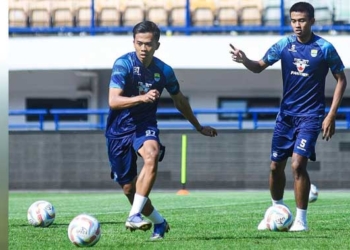 Muncul Nama Baru Pelatih Persib