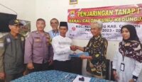 Daftar Pilwu Serentak 2023 Kabupaten Cirebon, Kuwu Petahana Kedungjaya Serahkan Berkas Pendaftaran