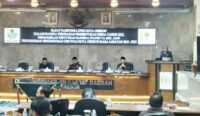 DPRD Kota Cirebon Umumkan Pengunduran Diri Nashrudin Azis sebagai Wali Kota Cirebon