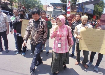 Calon PMI Korban Penipuan Datangi Polres Cirebon Kota