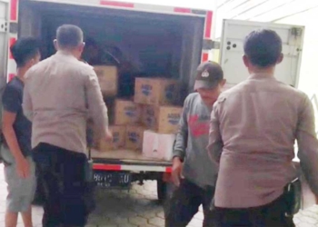 Jelang Pilwu Serentak 2023 Kabupaten Cirebon, Gudang Miras di Desa Kalipasung Digerebek Polisi