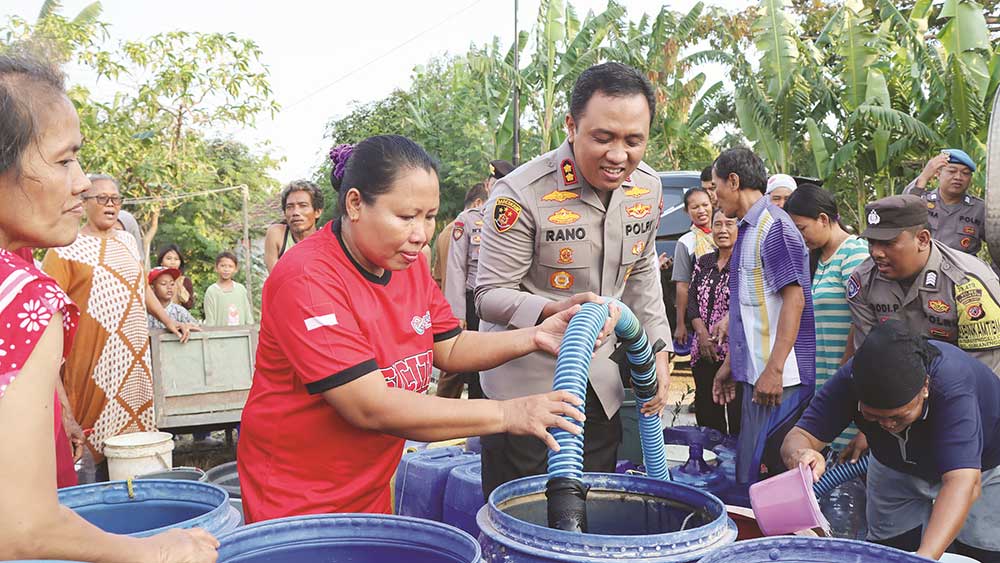 Kekeringan di Cirebon, Bantuan 9.500 Liter Air Bersih Disalurkan