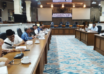 Ngadu ke DPRD Kota Cirebon Sering Kurang Siswa, BMPS Ungkap Sekolah Negeri Kerap Tambah Rombel