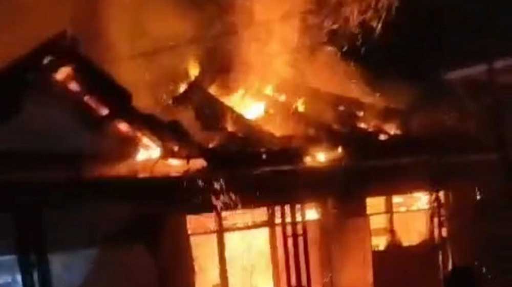 Kebakaran Di Cirebon, Usai Bertengkar, Rumah Terbakar Hebat