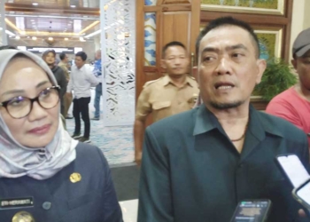 Nashrudin Azis Diberhentikan dari Jabatan Wali Kota Cirebon